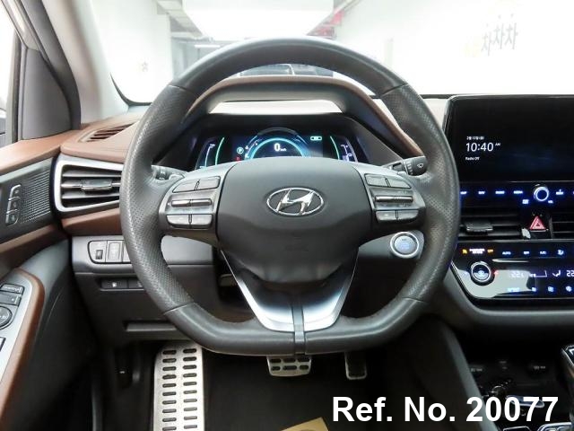  Hyundai / Ioniq Stock No. 20077
